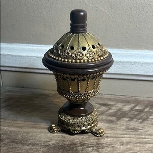 AM Incense Burner Frankincense Resin Luxury Chalice